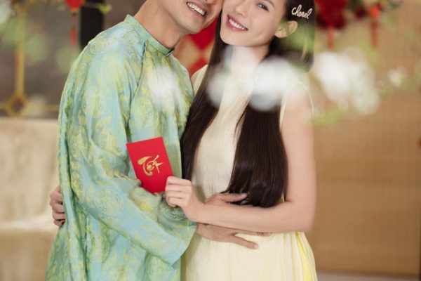 Lương Thế Thành lên tiếng về tin đồn chia tay Thúy Diễm vì clip quay lén cảnh hôn của vợ với sao nam kém 11 tuổi